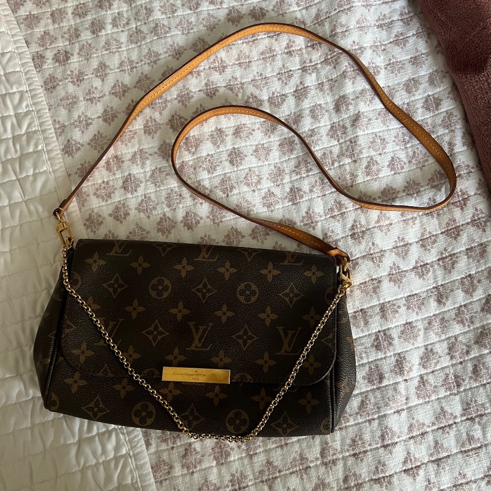 Louis Vuitton Favorite MM Monogram